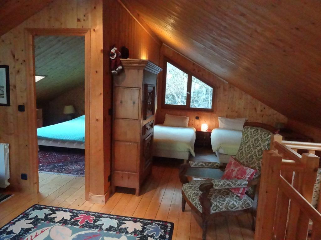 Les Nereides Studios Et Appartements Brides Les Bains エクステリア 写真
